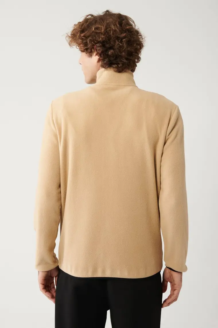 AVVA Erkek Bej Soğuğa Dayanıklı Yarım Fermuarlı Dik Yaka Polar Sweatshirt E001068