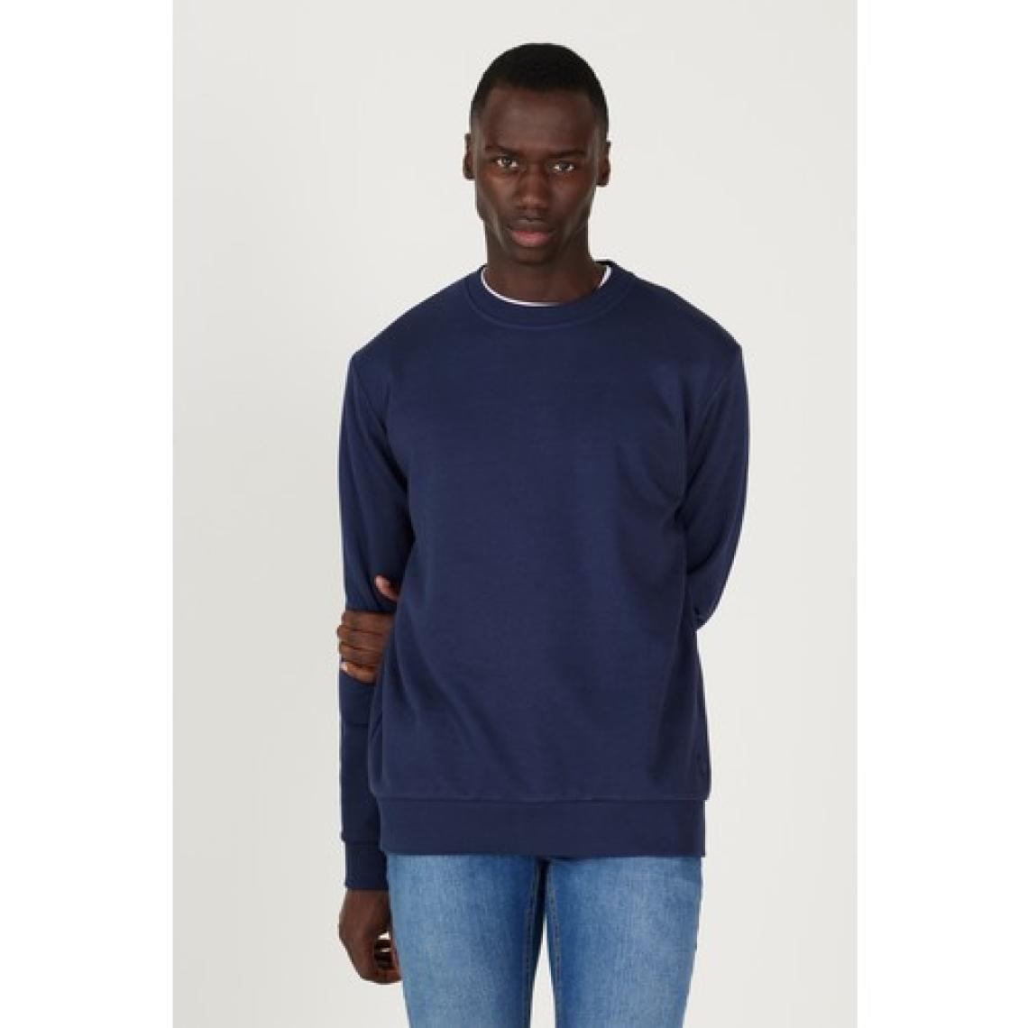 Altınyıldız Classics Erkek Lacivert Standart Fit Normal Kesim Bisiklet Yaka 3 Iplik Pamuklu Sweatshirt