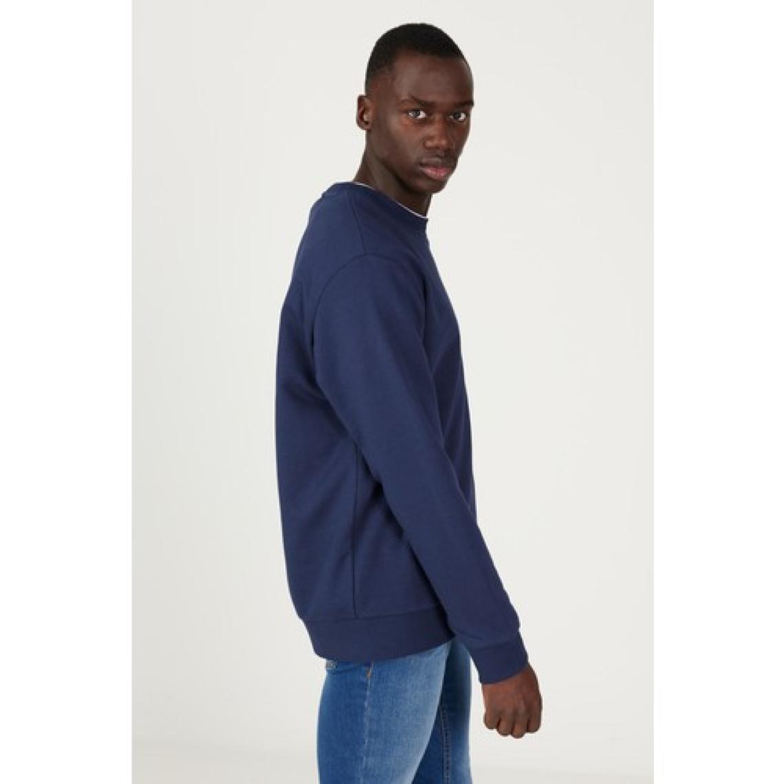 Altınyıldız Classics Erkek Lacivert Standart Fit Normal Kesim Bisiklet Yaka 3 Iplik Pamuklu Sweatshirt