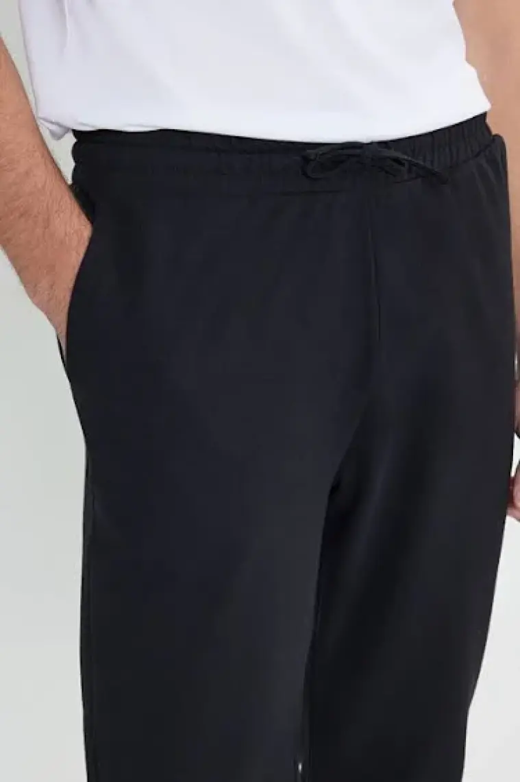 Altınyıldız Classics Erkek Siyah Standart Fit Normal Kesim 2 İplik Cepli Rahat Recycle Pamuklu Jogger Eşofman Altı