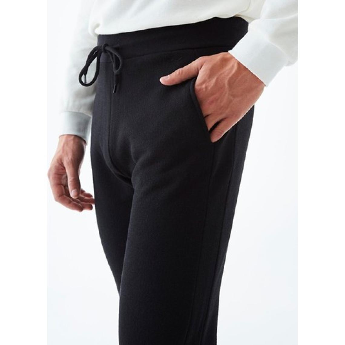 LTB Slim Dar Paça Siyah Eşofman