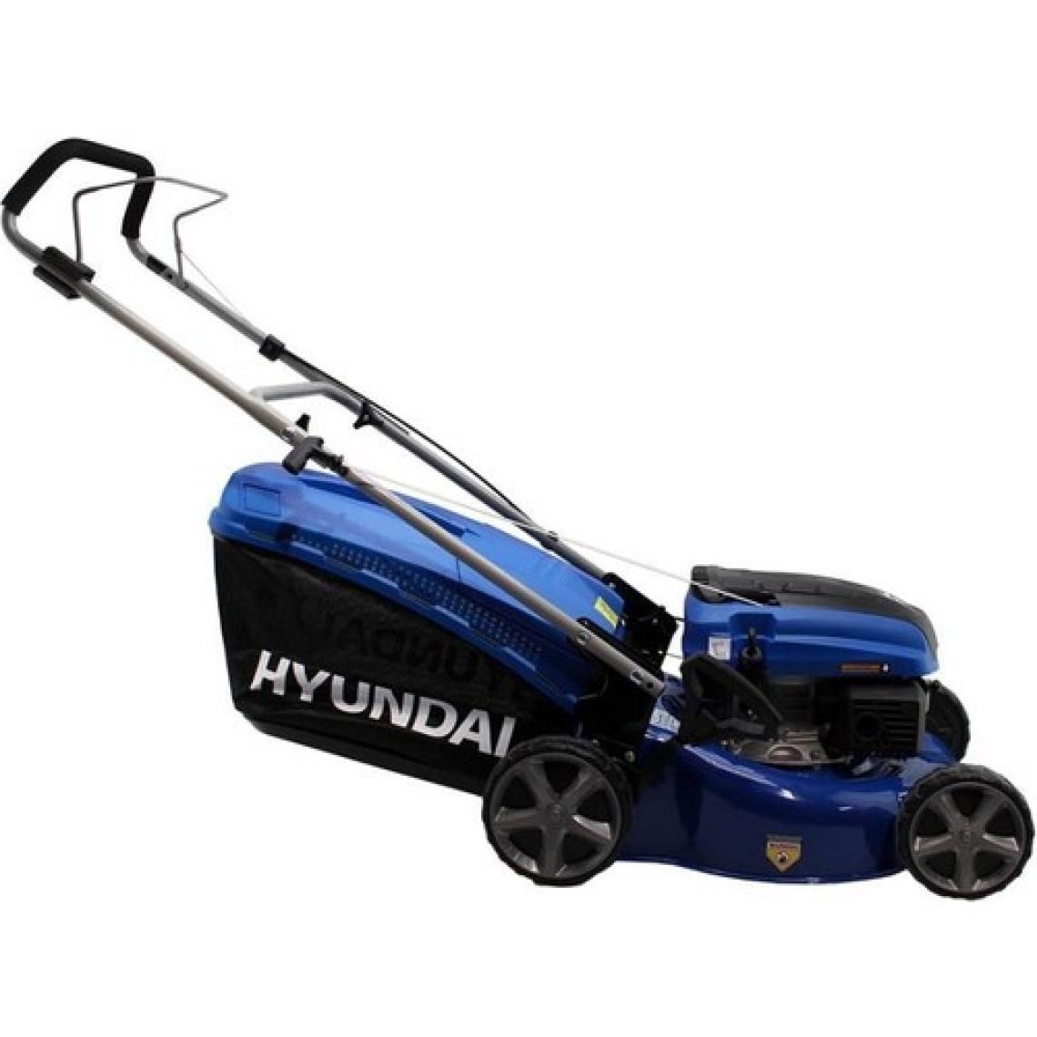 Hyundai HYM460P Benzinli Çim Biçme Makinesi Itmeli 46CM