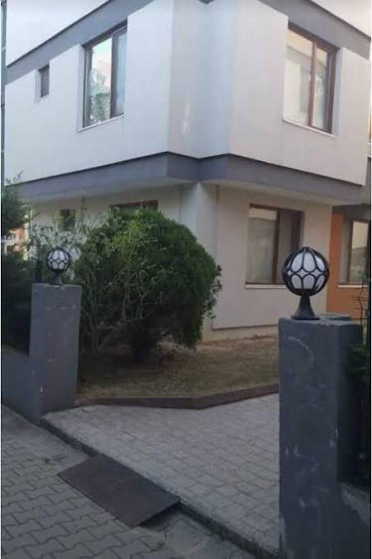 Full Reyon Set Üstü Çiçek Plastik Dış Mekan Aydınlatma Armatürü