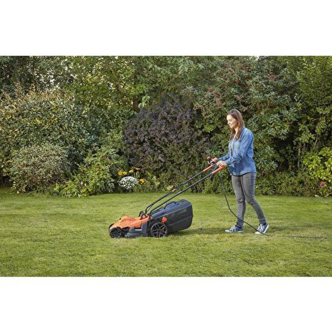 Black&Decker Bemw461Bh 1400W 34Cm Çim Biçme Makinesi