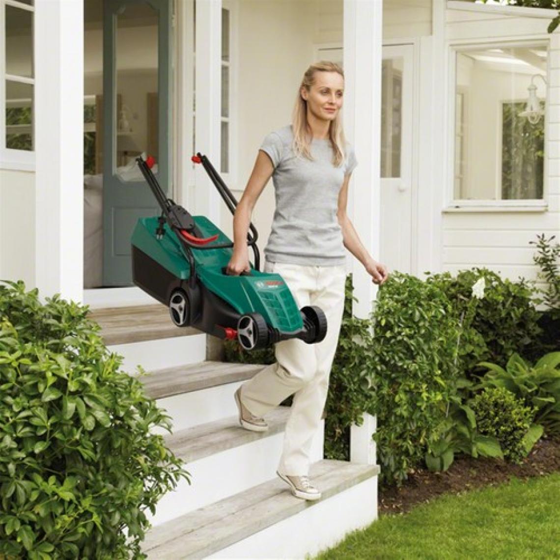 Bosch ARM 32 1200 W Elektrikli Çim Biçme Makinesi