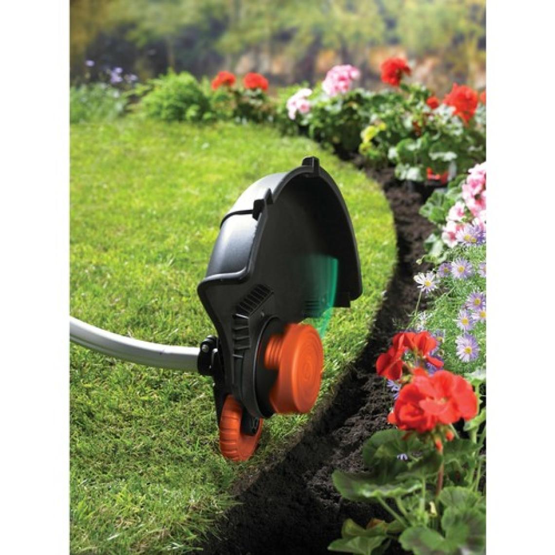 Black&Decker GL 7033 Misinalı Çim Kesme Makinesi