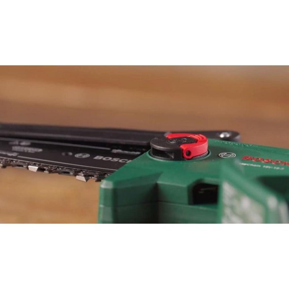 Bosch EasyChain 18V-15-7 Tek Akülü Zincirli Budama Makinesi