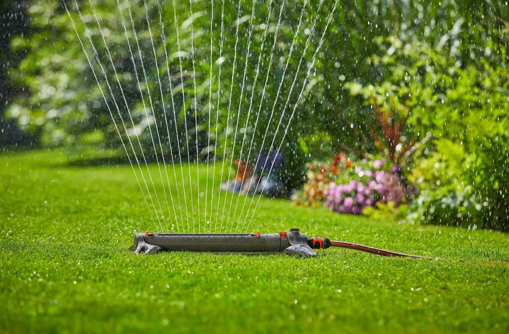 Gardena 18712-20 Salınımlı Yağmurlama Sistemi Aquazoom M