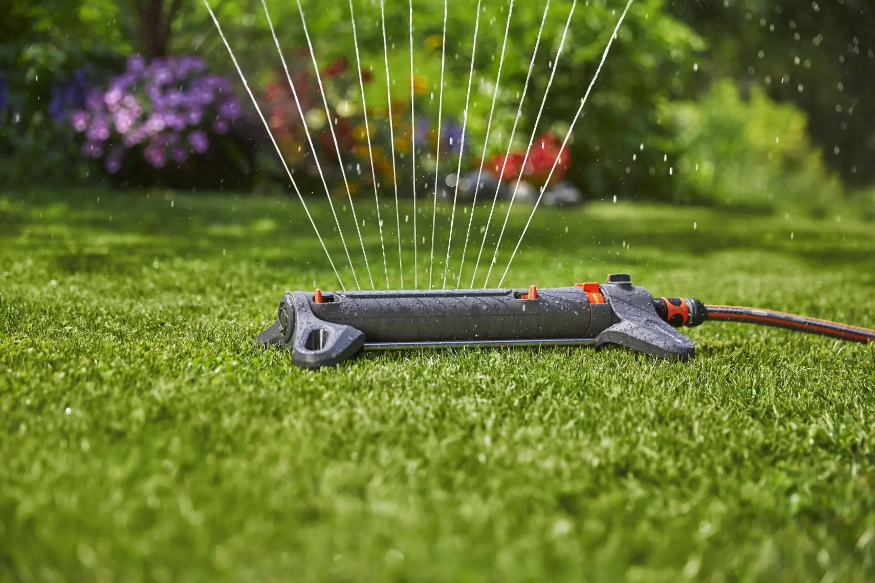 Gardena 18712-20 Salınımlı Yağmurlama Sistemi Aquazoom M