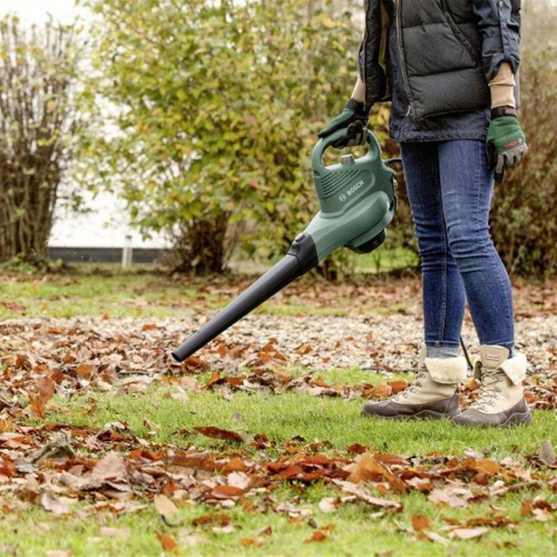 Bosch GardenTidy Yaprak Toplama ve Üfleme Makinesi - 06008B1000