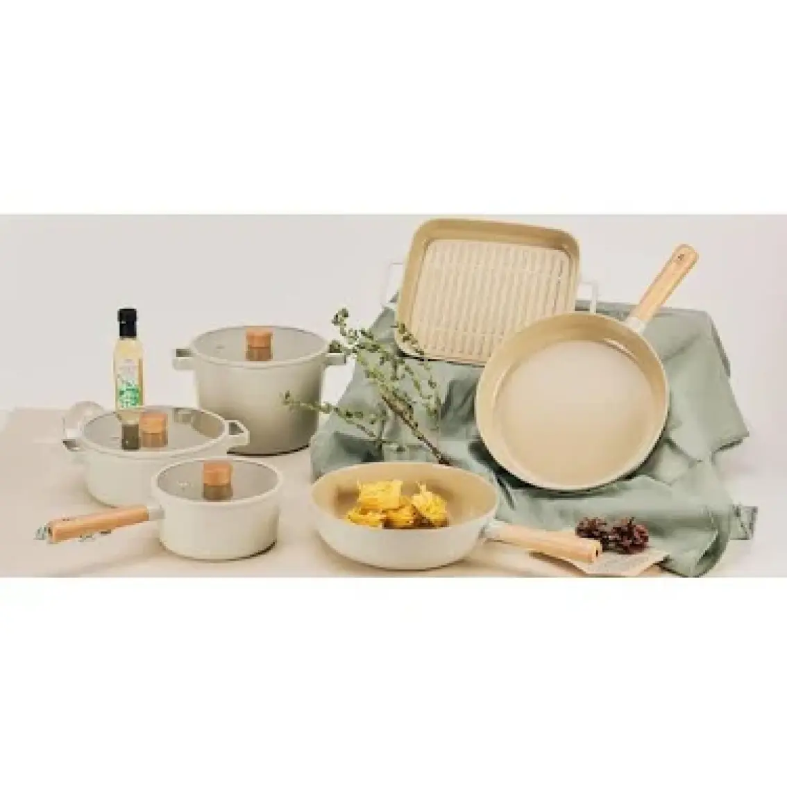 Neoflam Fika Alüminyum Döküm Dikdörtgen Izgara Tava 28 cm. Metal Kulplu