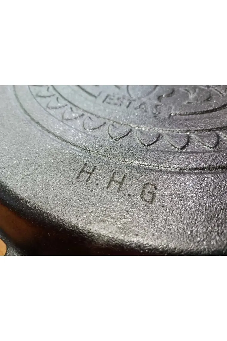 ESTAS  Demir Döküm Kaplamasız Izgara Tava 26X32 Mühürleme Tavası %100 Yerli Üretim