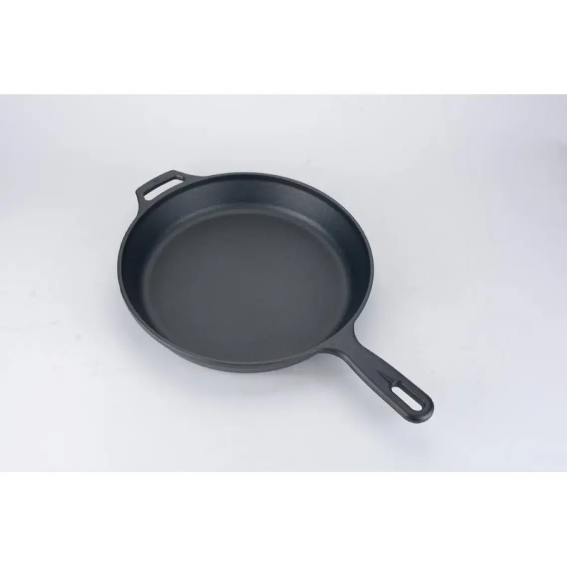 Dökümcübaba_blackbear Kaplamasız Döküm Tava 26cm( Ham/pre-Seasoned)