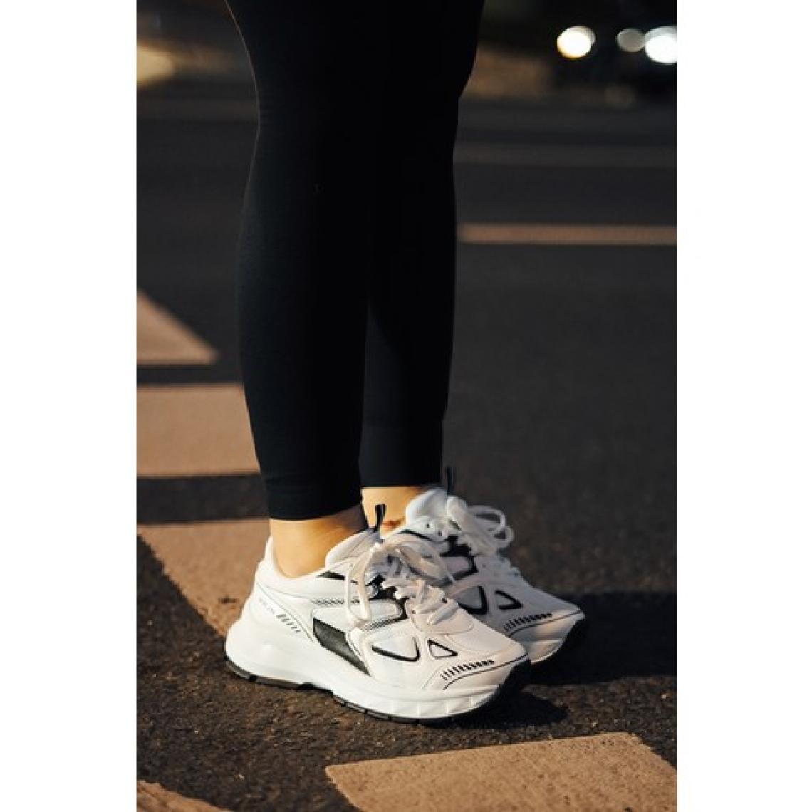 Marjin Kadın Sneaker Yüksek Taban Bağcıklı Spor Ayakkabı Nevila