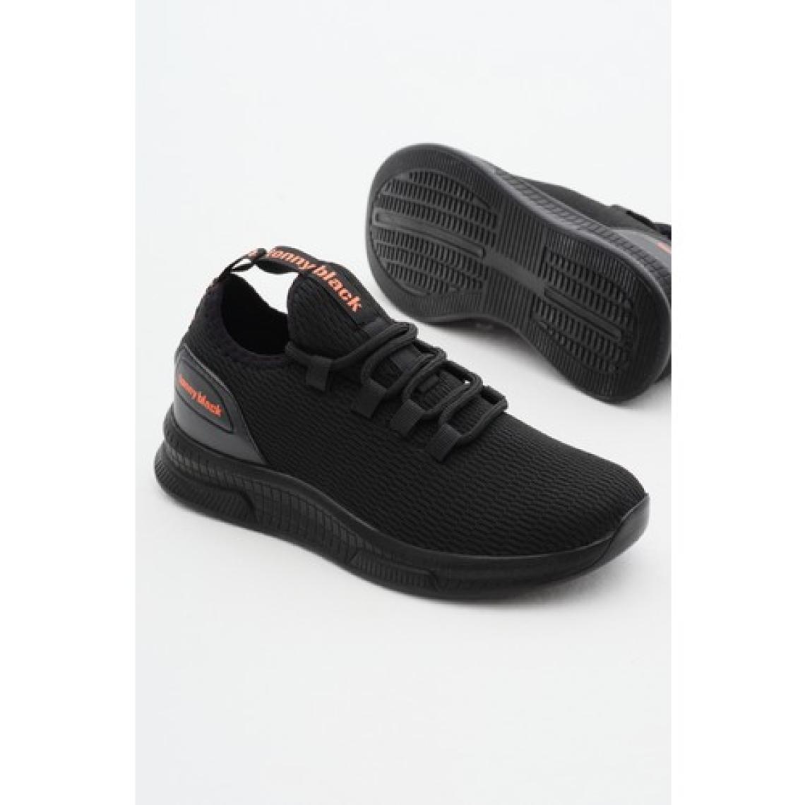 Tonny Black Unisex Siyah Nefes Alabilen Kumaş Poli Taban Bağcıklı Spor Ayakkabı