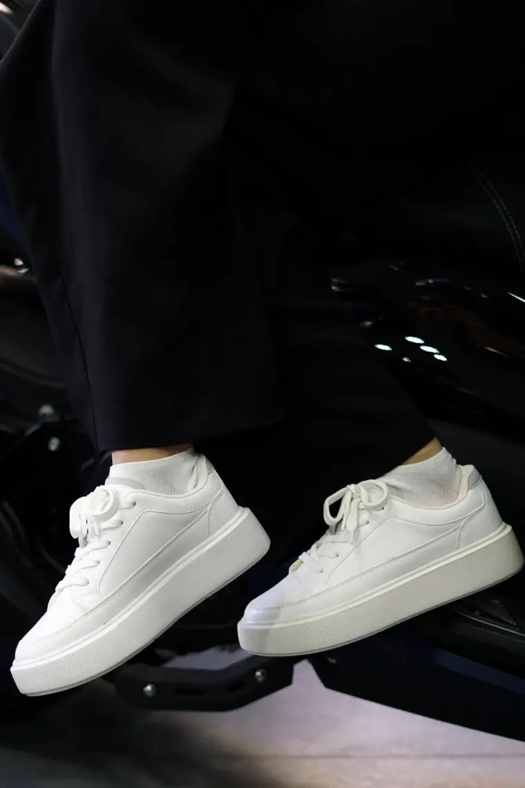 Marjin Kadın Sneaker Spor Ayakkabı Kalın Taban Bağcıklı Azin
