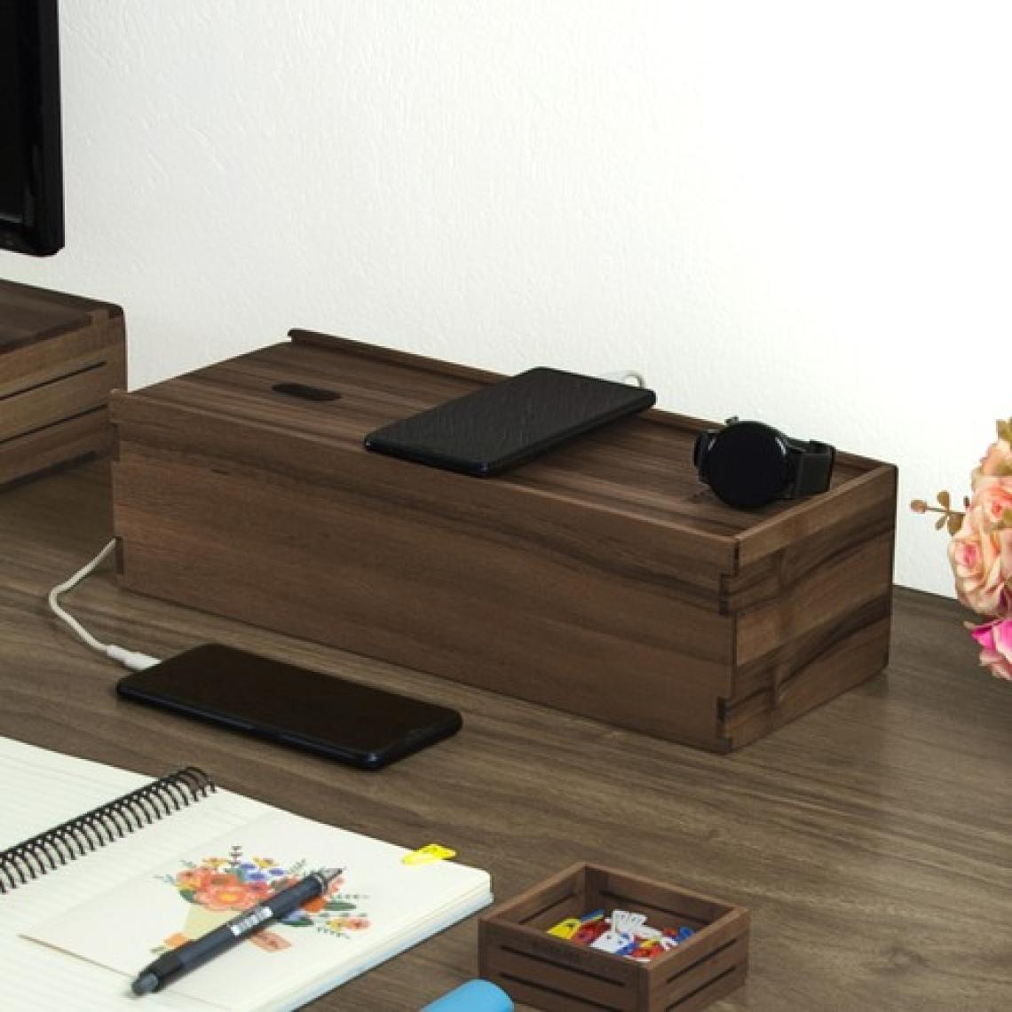 Woodsaka Reka Kablo Saklama Kutusu ve Kablo Organizer - Kayar Kapaklı - Ceviz Ağacından