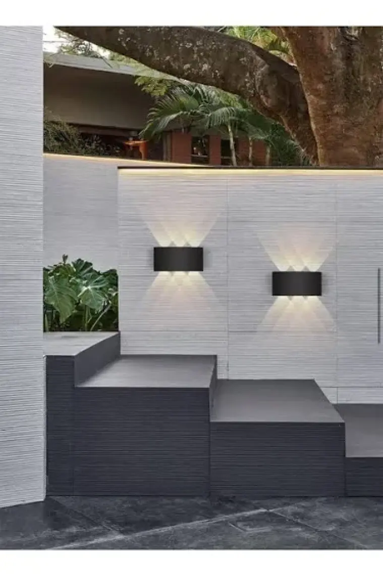 Burenze Modern Tasarım Ithal LED Aplik Iç ve Dış Ortam Kullanım Şık Görsellik Katar