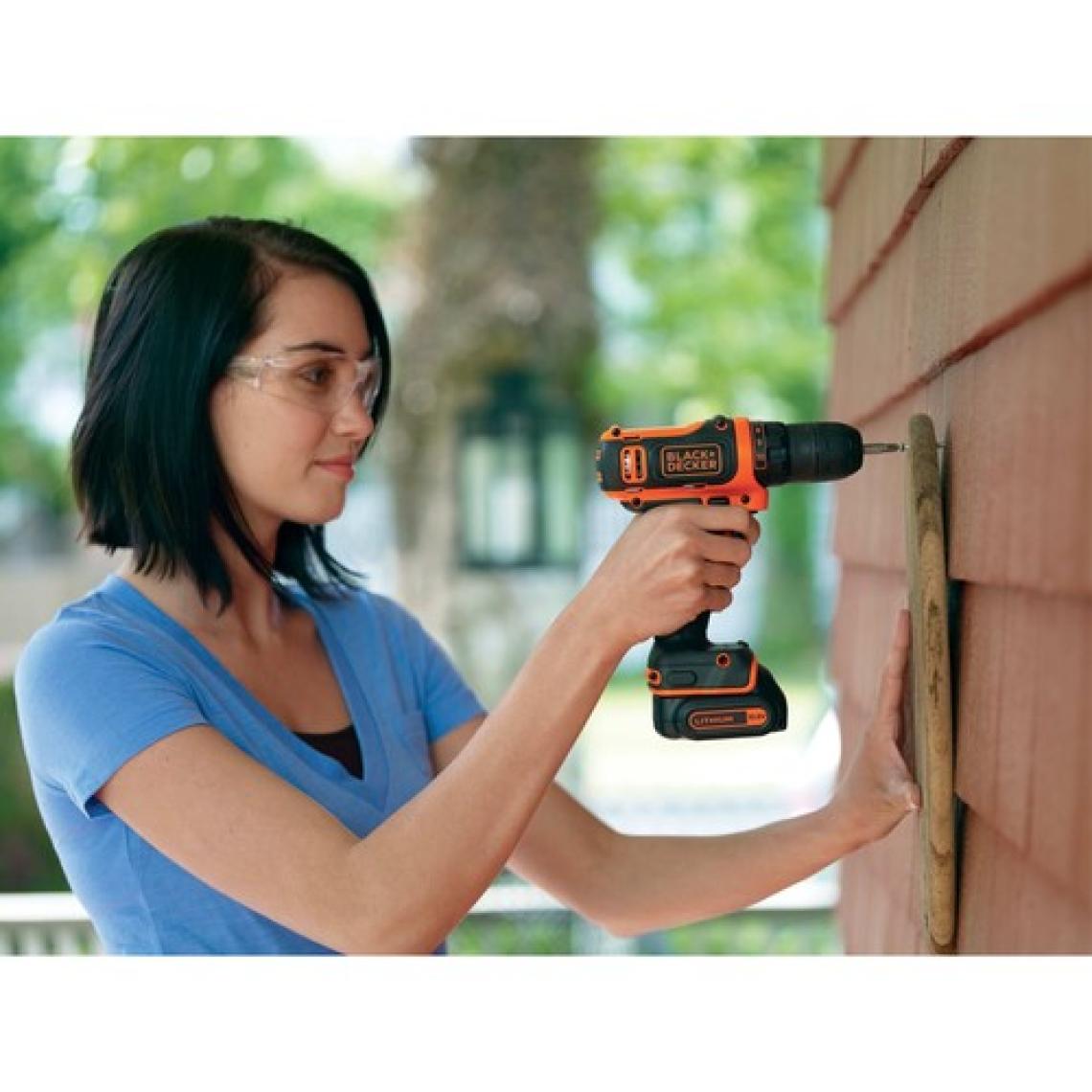 Black & Decker Bdcdd12K 10.8Volt/1.5Ah Li-ion Akülü Vidalama