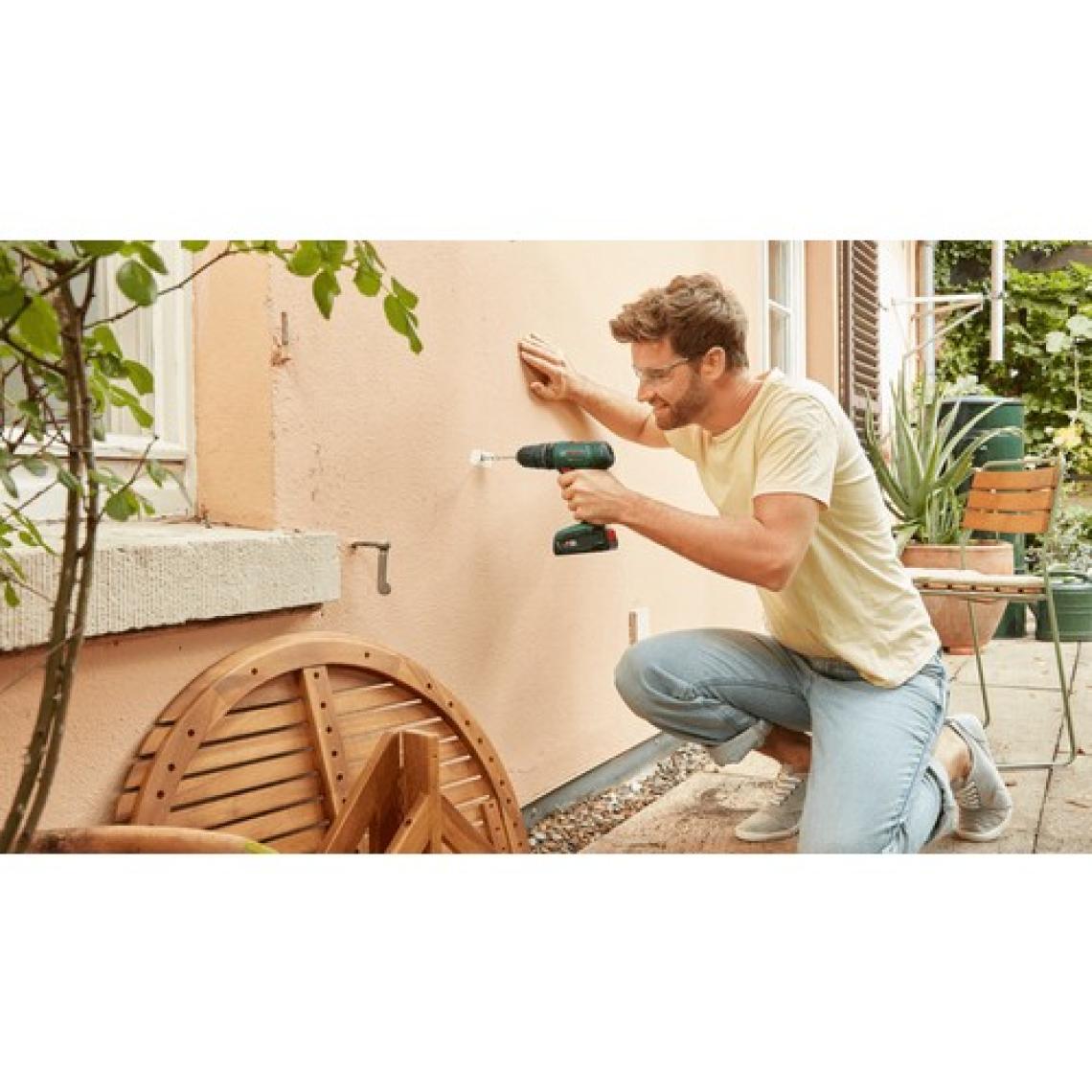 Bosch EasyImpact 18V-40 2 Ah Çift Akülü Darbeli Vidalama Makinesi