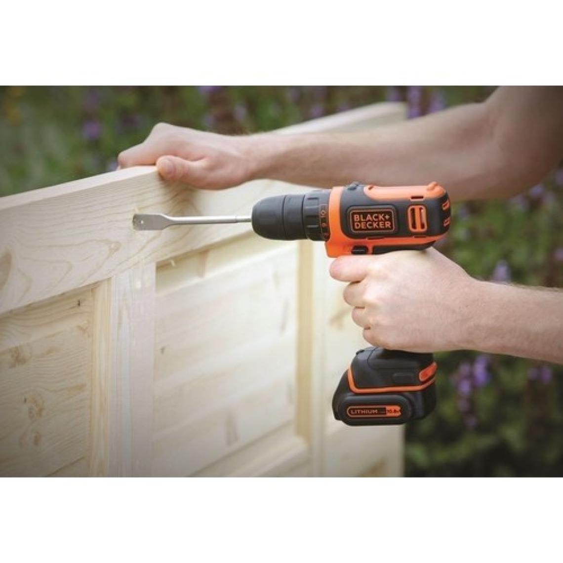 Black+Decker BDCDD12KB Çift Akülü Vidalama Makinesi