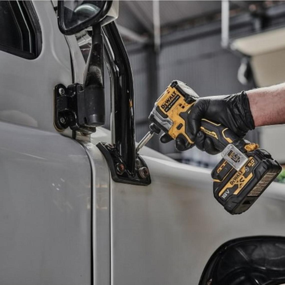 Dewalt DCF850N