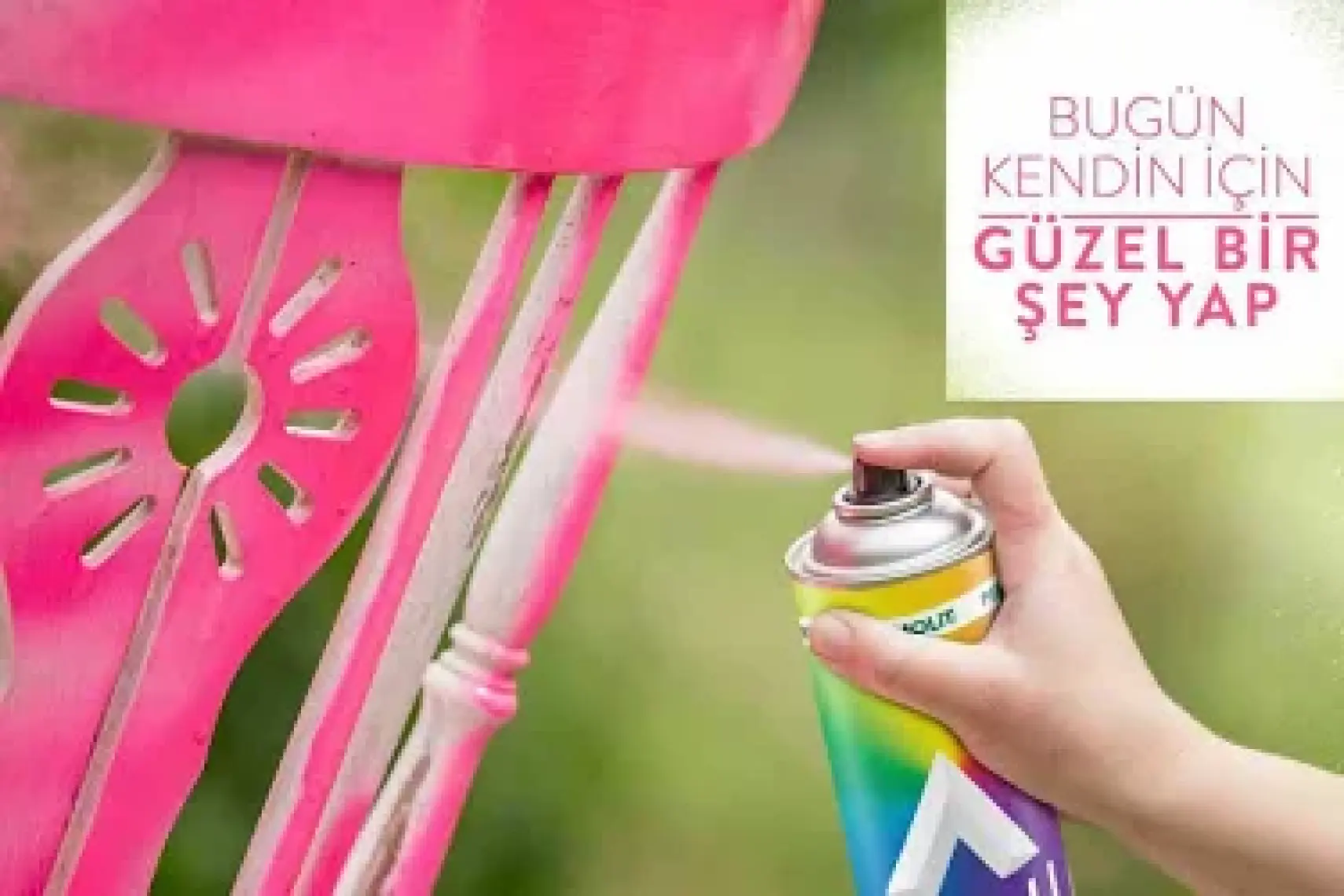 Akçalı Sprey Boya 326 Parlak Siyah