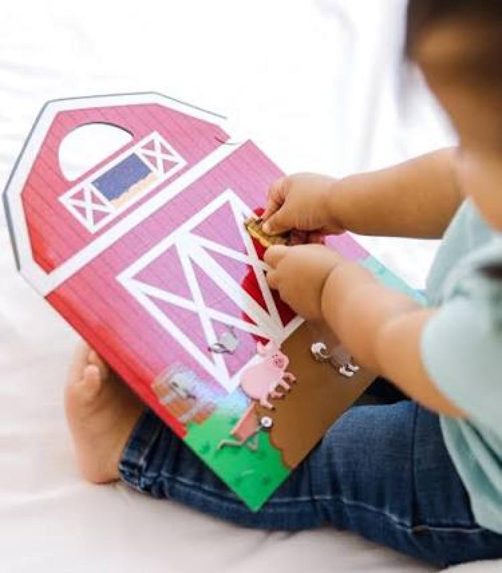 Melissa&Doug  Kabartmalı Tak Çıkar Çıkartma Seti Çiftlik MD009408