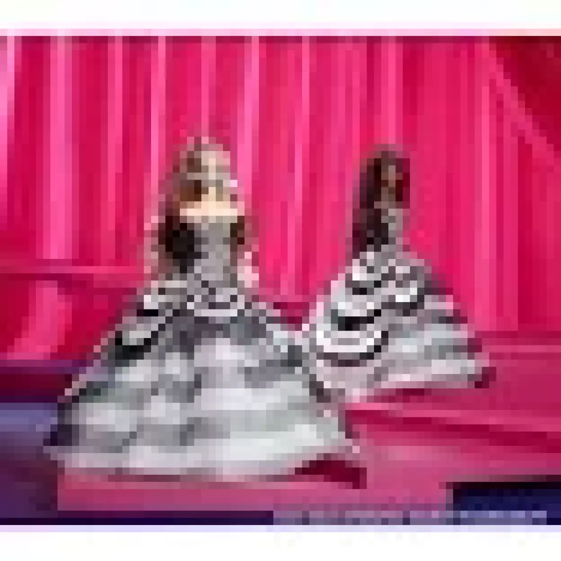 Nessiworld Barbie Mavi Safir 65. Yıl Dönümü Bebeği HRM59