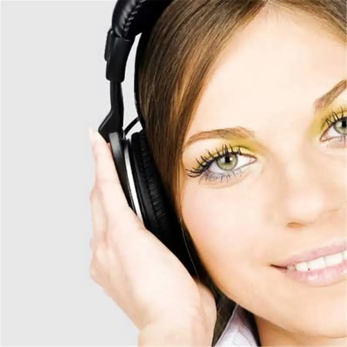 BEHRINGER HPM1000-BK Stüdyo Kulaklığı