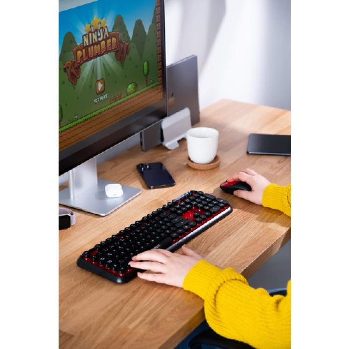 Everest Round KM-6282 Siyah/Kırmızı Kablosuz Q Multimedia Klavye + Mouse Set