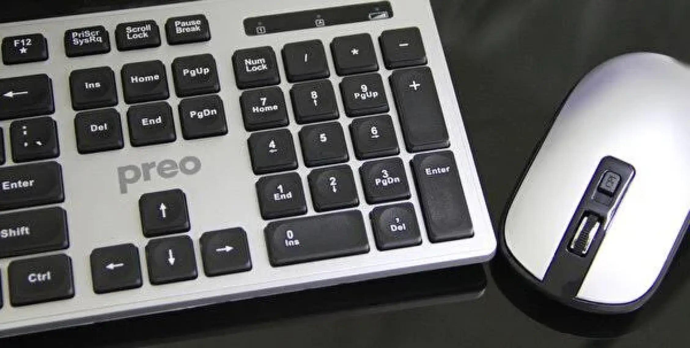 Preo My Keymouse KM06 Zarif Tasarım Kablosuz Klavye Mouse Set Gümüş