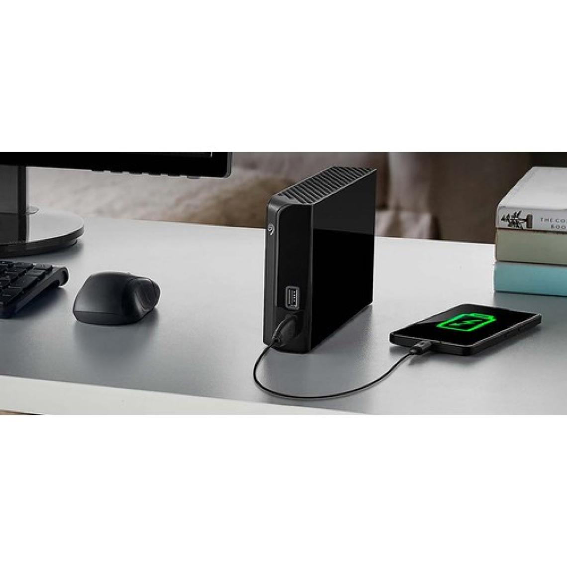 Seagate Backup Plus 3.5" 8TB USB HUB 3.0 Taşınabilir Disk (STEL8000200) + 4 ay Adobe CC Photo Plan, 2 yıl Veri Kurtarma
