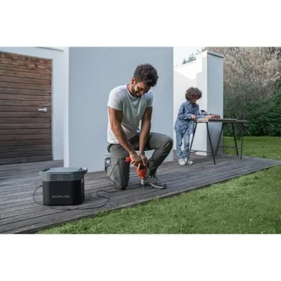 EcoFlow Delta 2 Taşınabilir Güç Kaynağı - 1024Wh Kapasite, 4x1800W (X-Boost 2400W) Çıkış Gücü, Ev, Karavan, Tekne ve Dış Mekan Kullanımı İçin LiFePO4 Bataryalı Solar Jeneratör