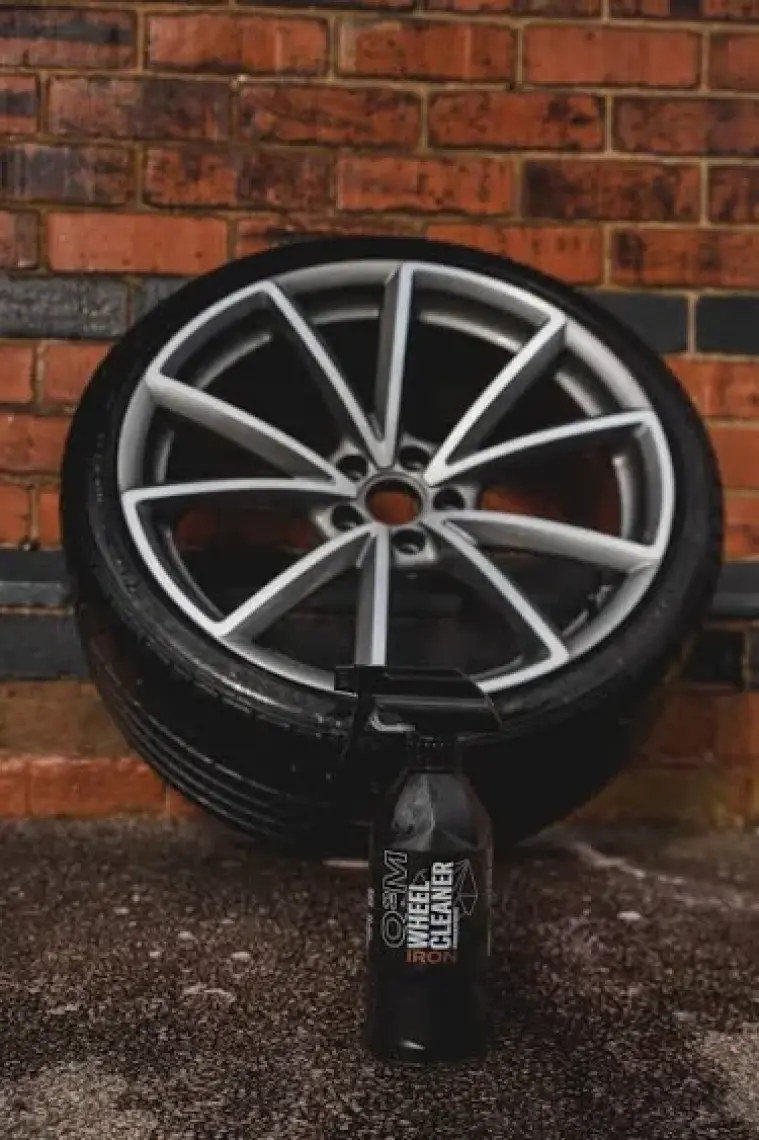 Gyeon Q²M Iron Wheel Cleaner Demir Tozu Etkili Jant Temizleyici 500ml