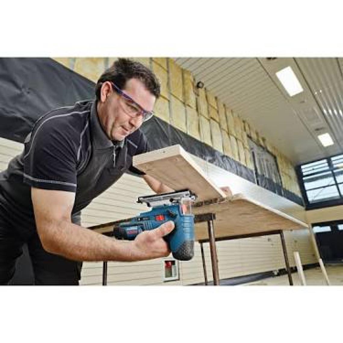Bosch Professional GST 12V-70 Akülü Dekupaj Testere 12V 3 Ah
