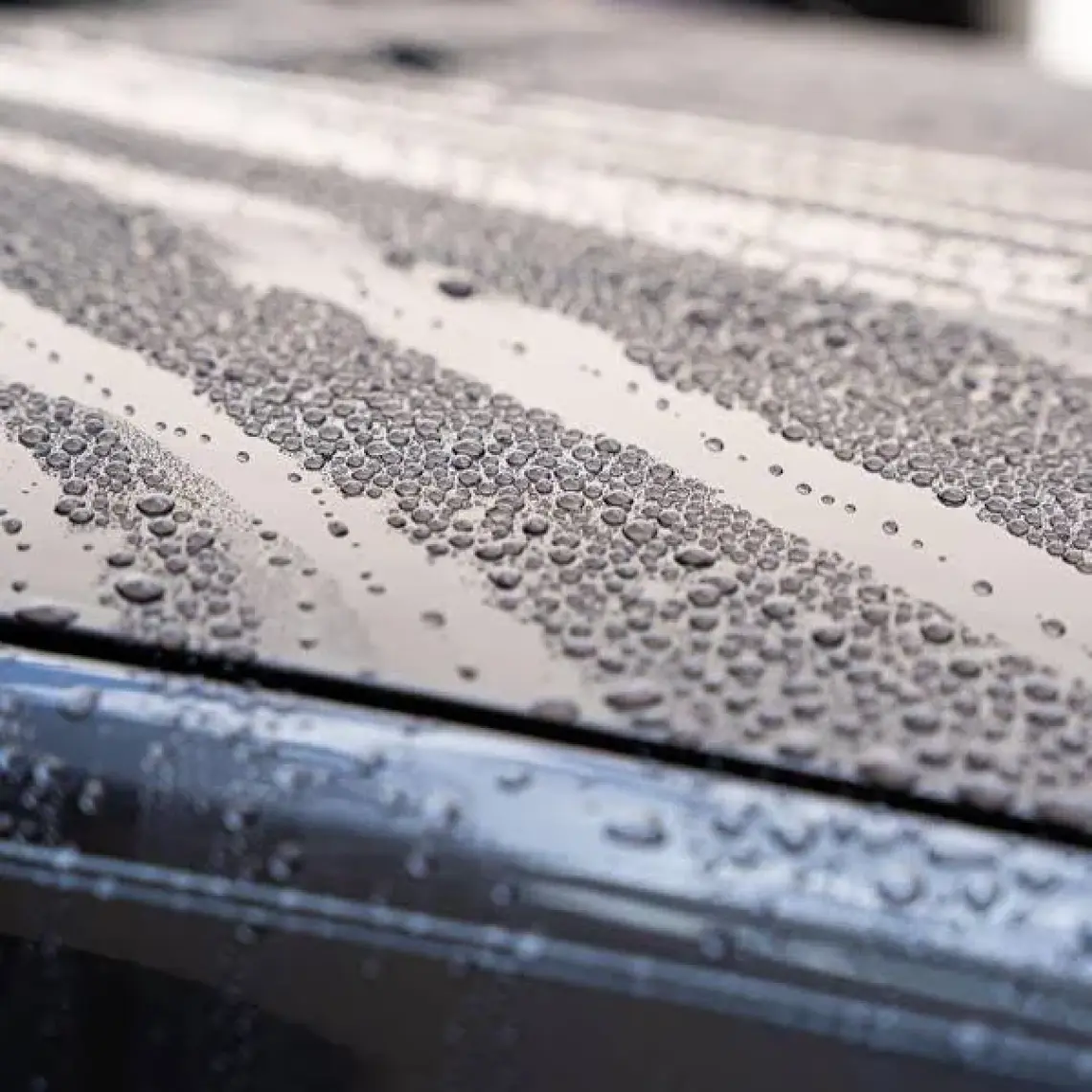 Gyeon Q²m Wetcoat Nano Boya Koruma ve Seramik Sprey Hızlı Cila - 4000 ml -Su Itici Parlak Islak Cila