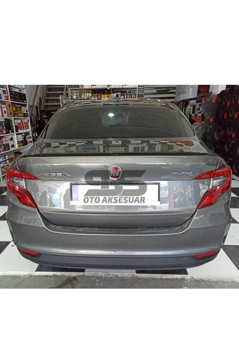 Fiat Egea Bagaj Üstü Slim Spoiler Parlak Siyah