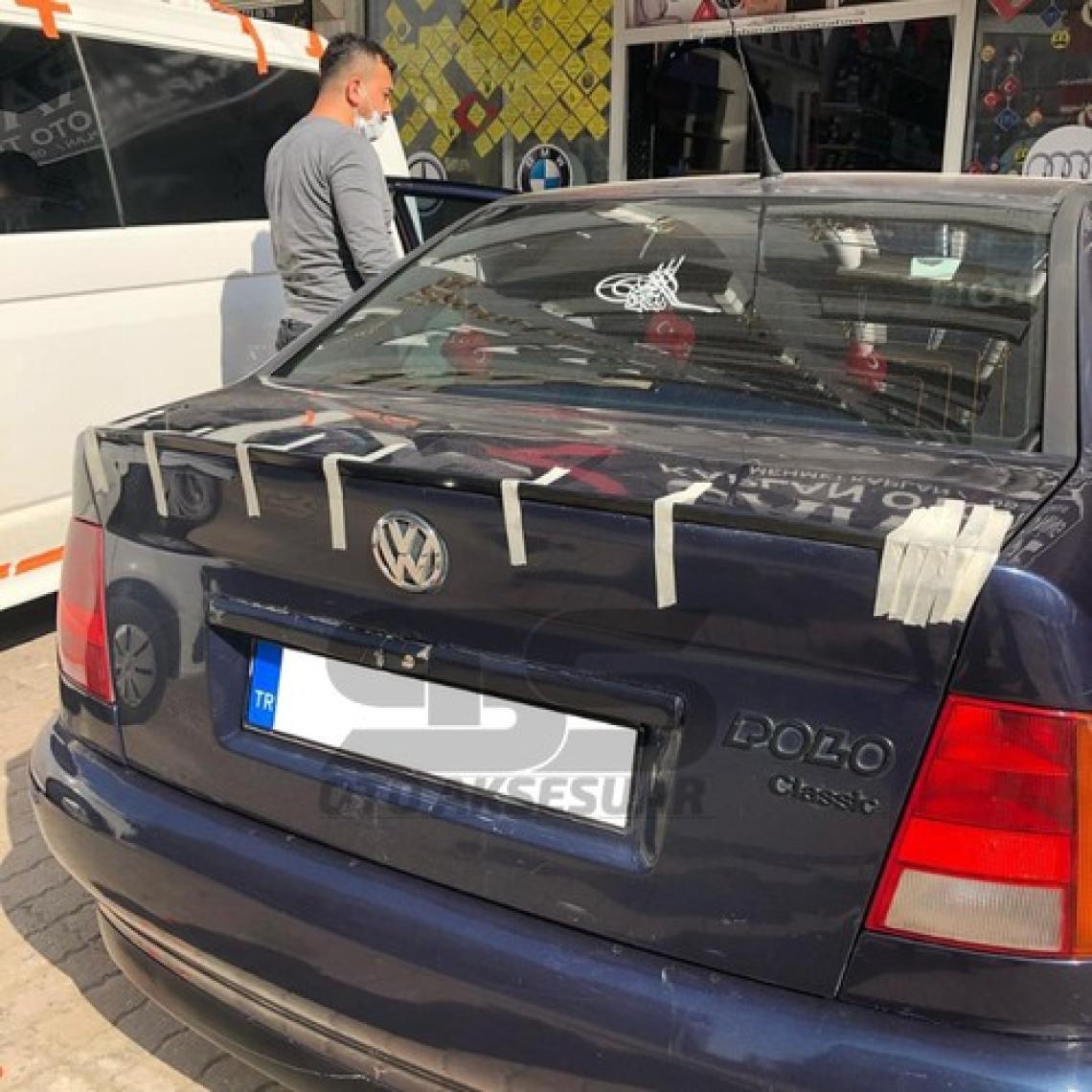 Sts Oto Aksesuar Polo Classic Bagaj Üstü Slim Spoiler Piano Black Parlak Siyah