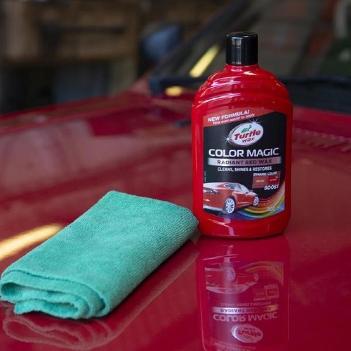 Turtle Wax Renk Yenileyici Kırmızı Cila 500 Ml + Uygulama Süngeri + Bez