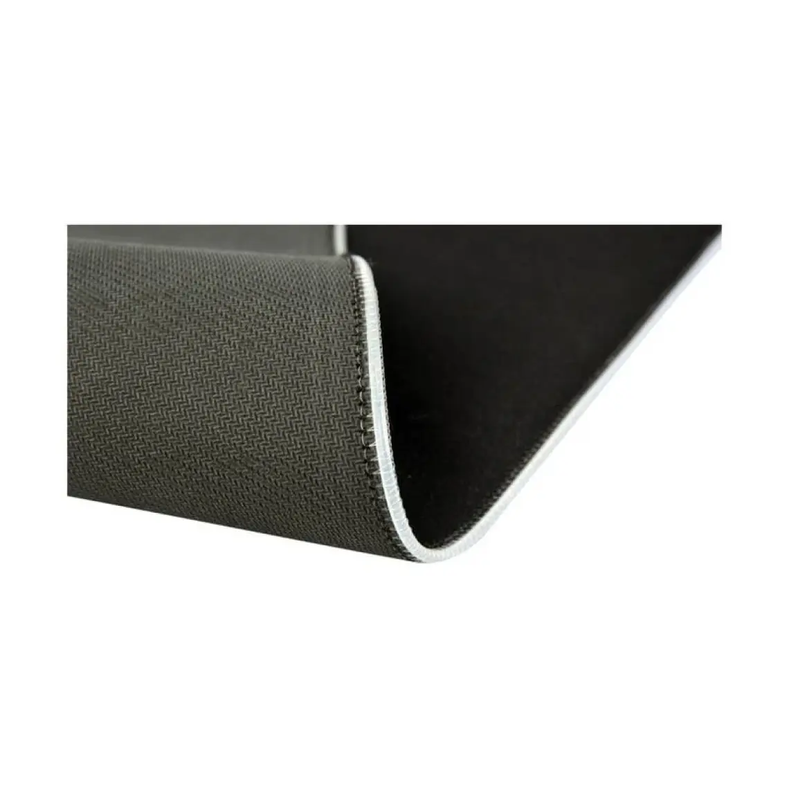 Crown Micro CMMP-303 Gerçek Kauçuk,mikro Dokulu, 7 Rgb Modlu Mouse Pad