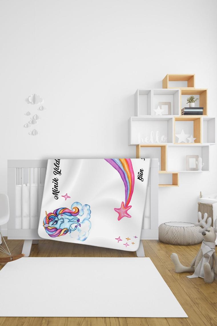 Bebek Hediyelik Unicorn Anı Battaniyesi Gökkuşağı Ve Tek Boynuzlu At Desenli, Anı Kartı Hediye Seti
