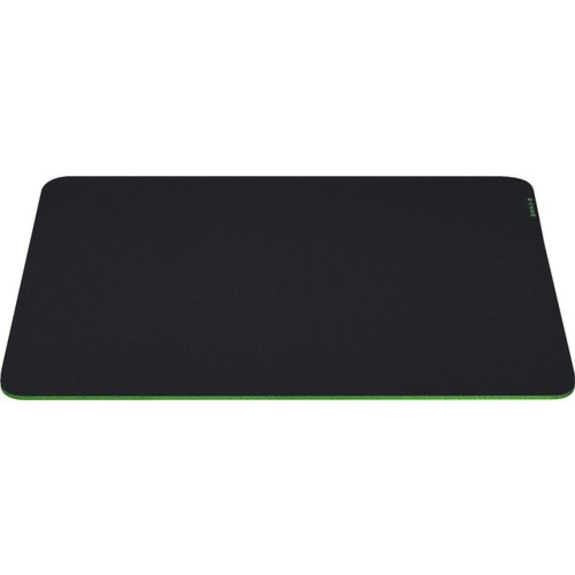 Razer Gigantus V2 Medium Mousepad RZ02-03330200-R3M1
