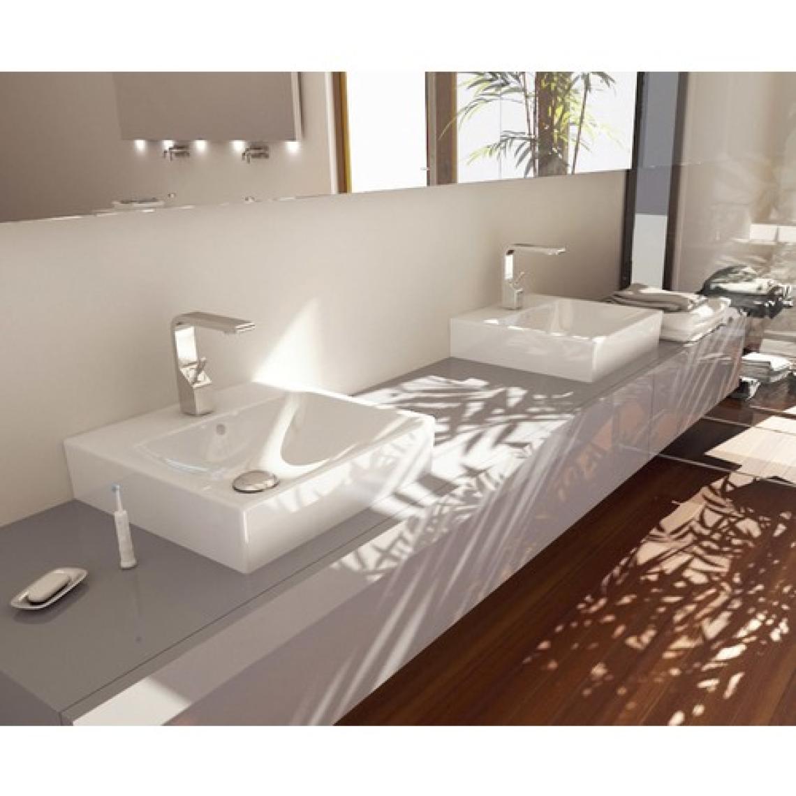 Karen Banyo Fly Tezgah Üstü 48*48 Lavabo