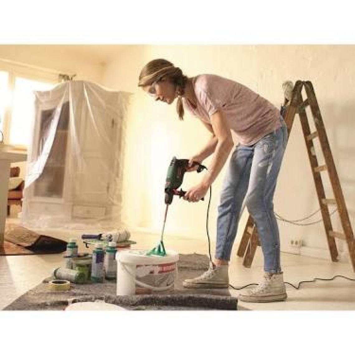 Bosch UniversalImpact 700 Darbeli Matkap