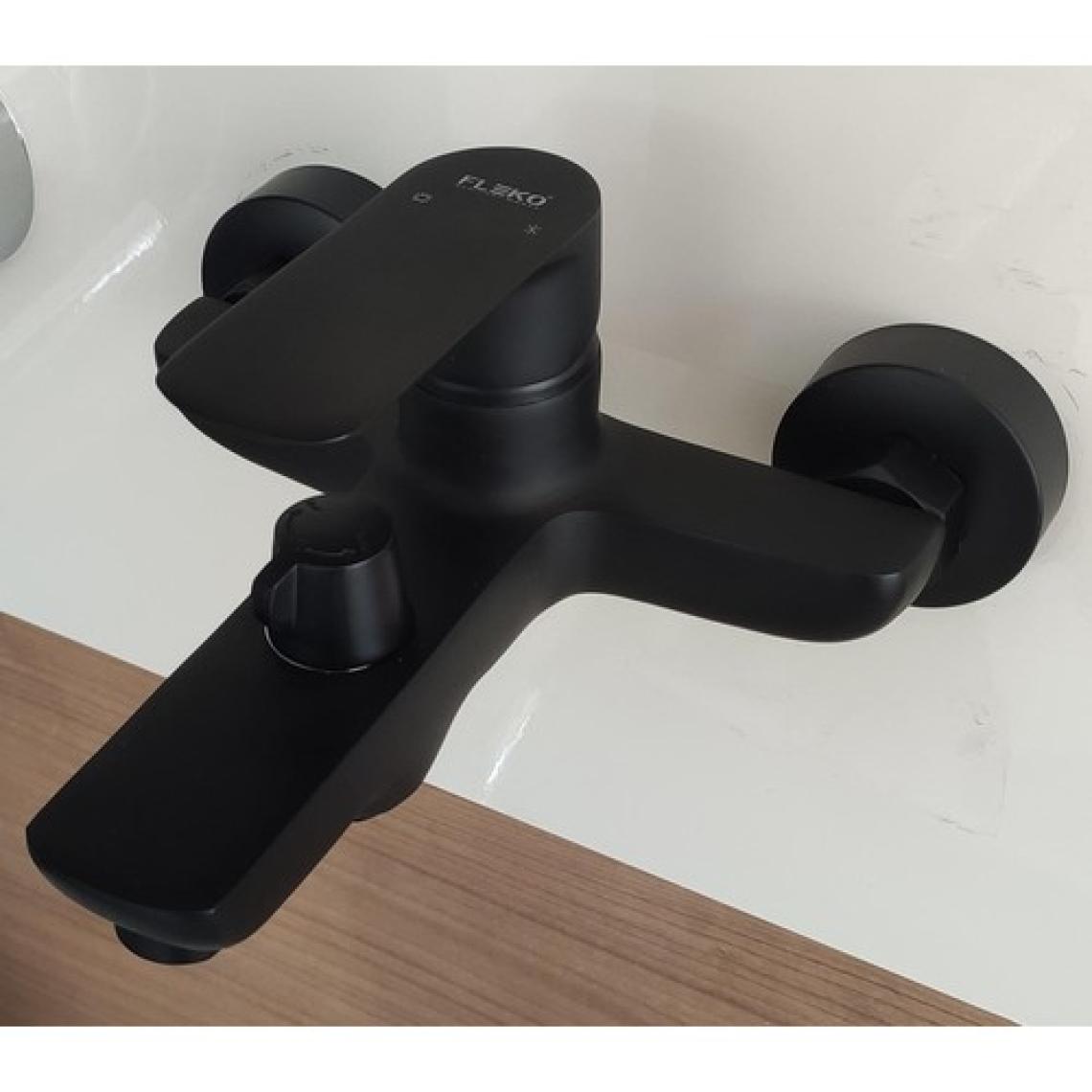 Fleko Siyah Banyo Bataryası