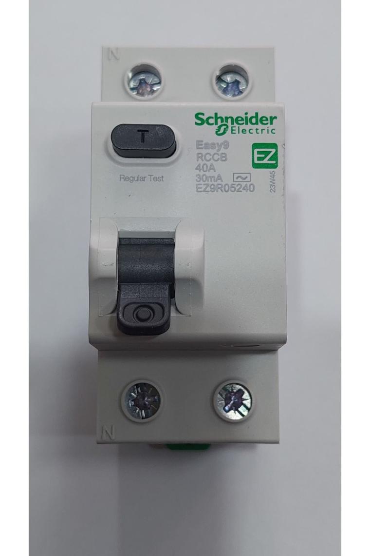 Schneider Electric 2X40A 30MA Kaçak Akım Rölesi Schneider EZ9R05240