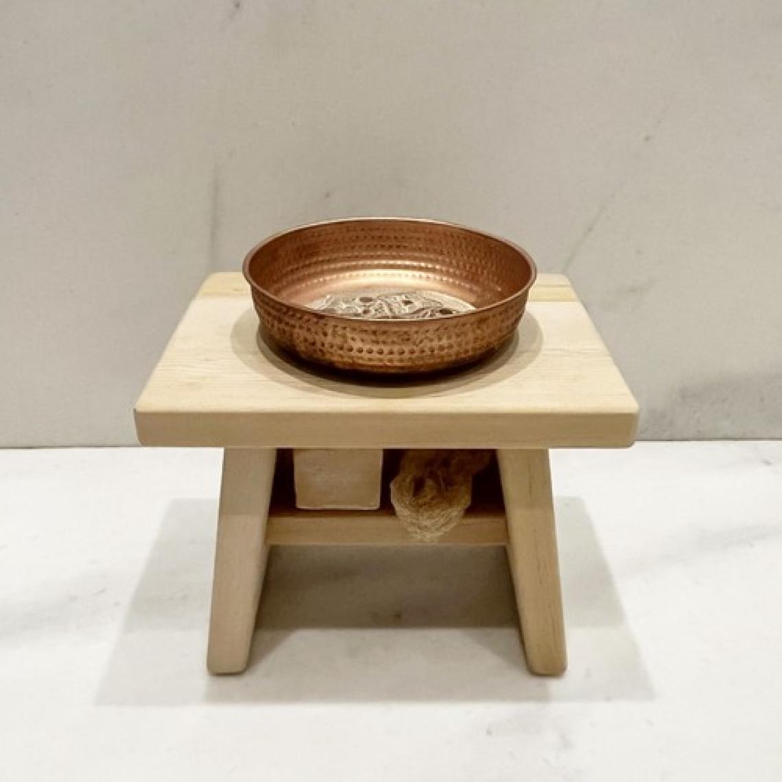 Shark Anatolia Sedir Ahşap Banyo Taburesi