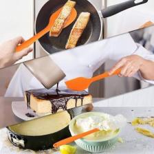 Viarella Silikon Spatula Büyük Boy Yanmaz Yapışmaz Çizmez Turuncu