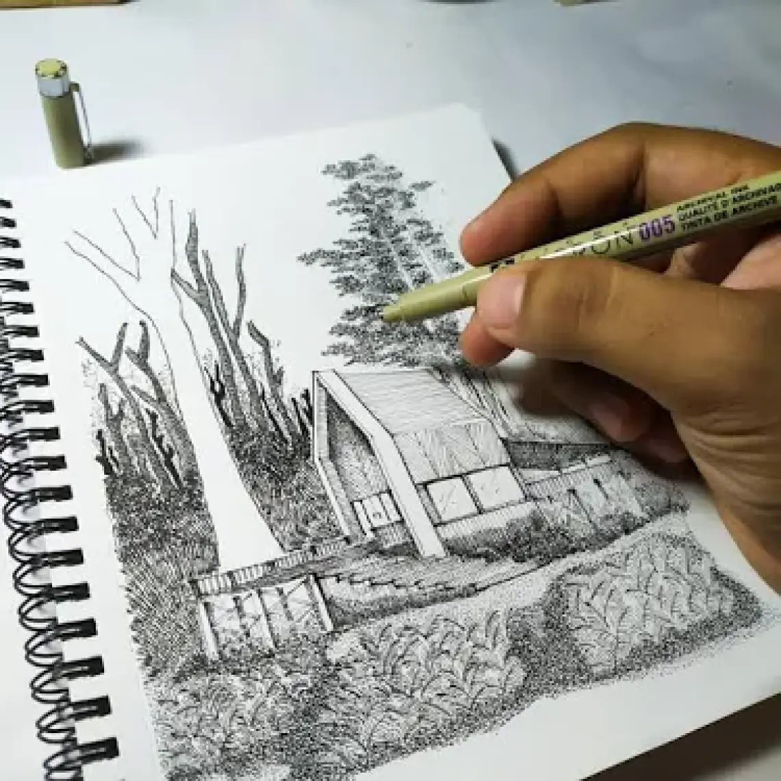 Pigma Micron 04 Teknik Çizim Kalemi 0,4mm Siyah